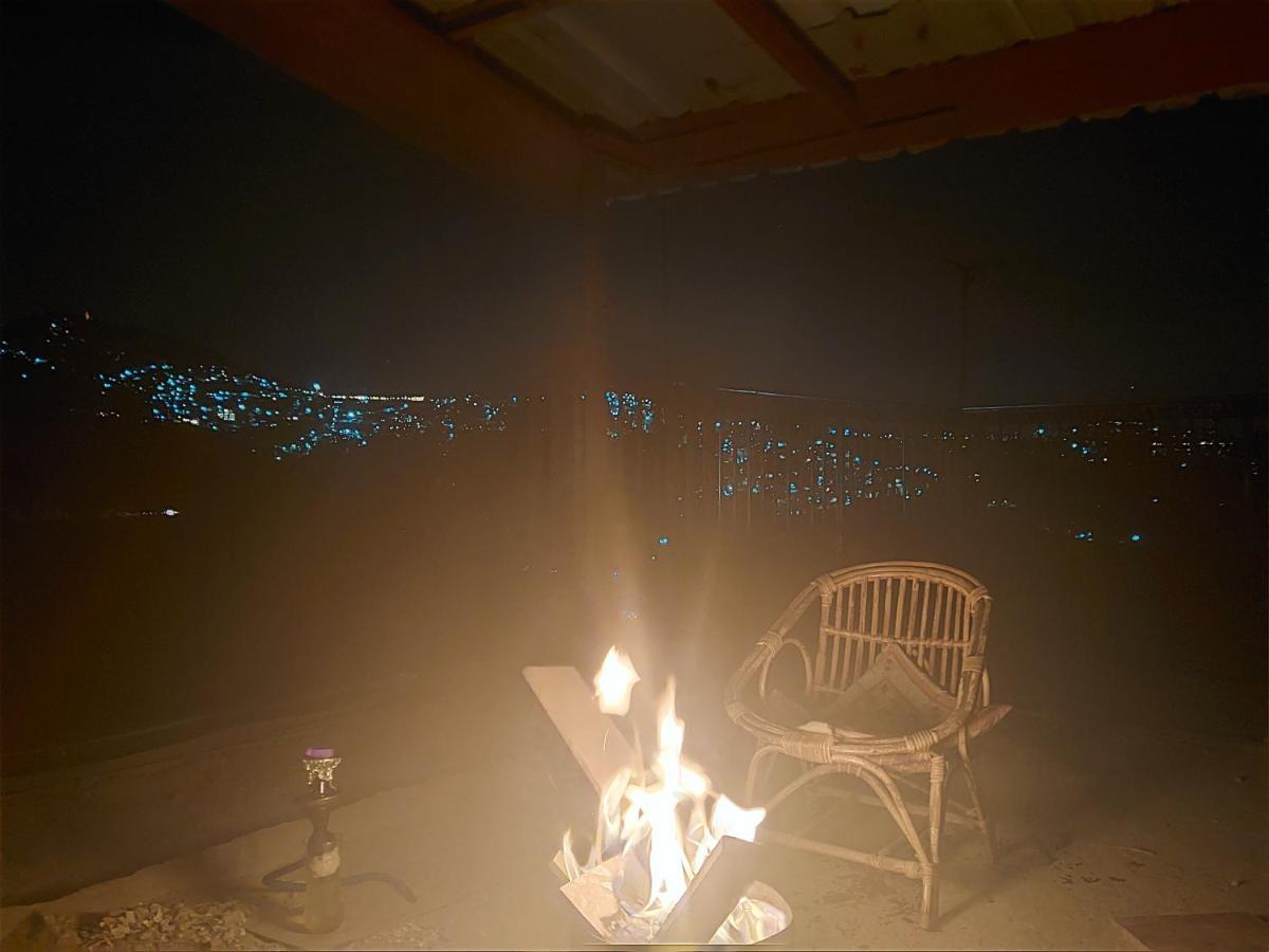 Готель Shimla Regency Екстер'єр фото