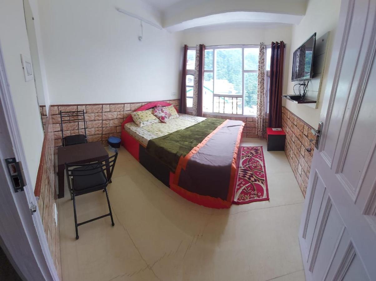 Готель Shimla Regency Екстер'єр фото